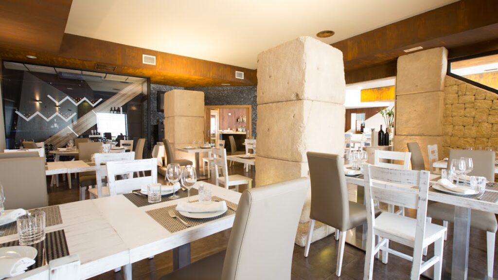Restaurante Roca - Guía Valle de las Uvas
